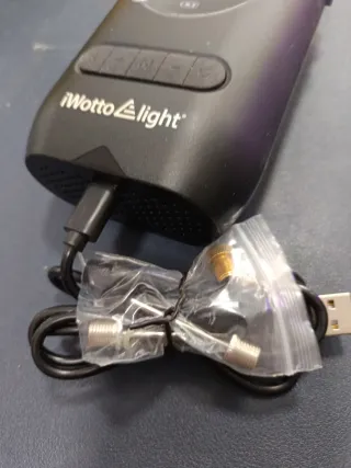 Inflador Eléctrico Portátil iWotto