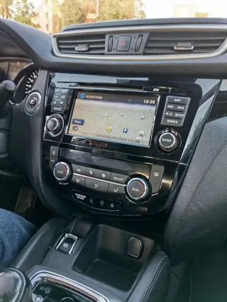 Nissan Qashqai 2014"km. 196000