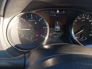 Nissan Qashqai 2014"km. 196000