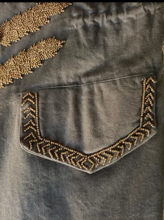 Chaleco Zara con abalorios