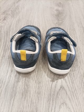 Bambas niño talla 25