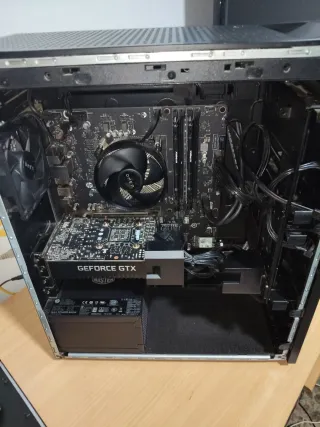 i7-10700F | GTX 1660 Super | 16GB RAM | 1TB SSD