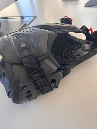 Peto integral Leatt 6.5 Talla M