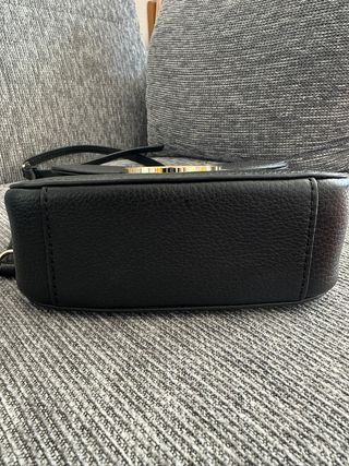 Borsa a tracolla Michael Kors nera con catena dorata