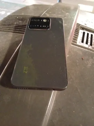 ZTE Negro
