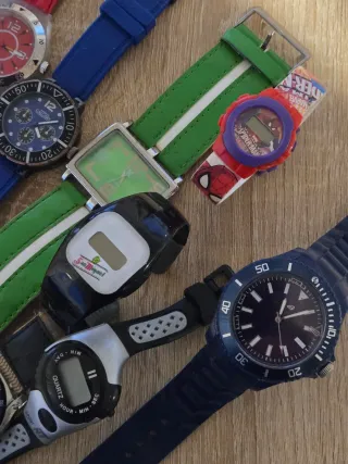 Lote de 22 relojes variados