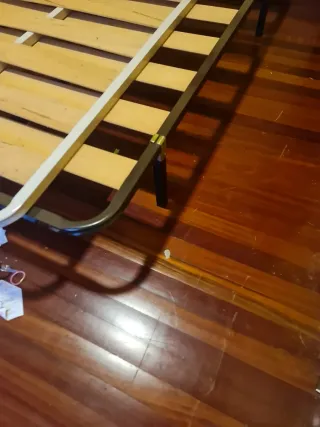 2 somieres: 0.90×1.90 y 1.35×1.90