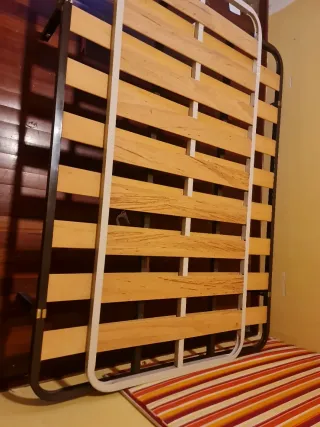 2 somieres: 0.90×1.90 y 1.35×1.90