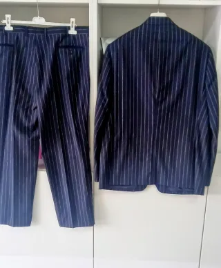 Completo uomo righe blu e nere