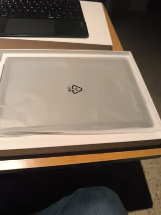 Tablet PC Negra con Teclado