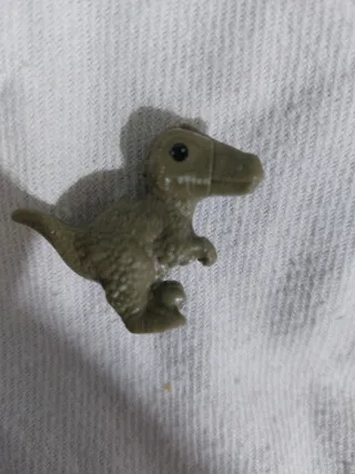 Dinosaurio Kinder Sorpresa