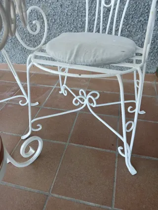 Conjunto mesa y sillas forja jardín