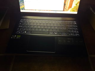 Acer Nitro V15 R7 7735HS/16GB dr5/1TB/RTX 3050 6GB