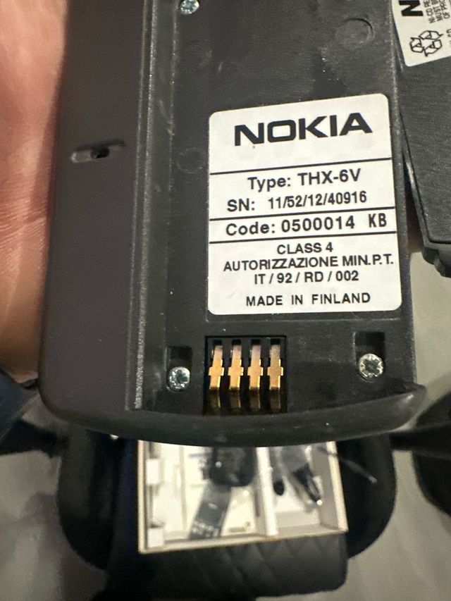 Nokia 101 en caja