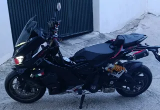 Italjet Dragster 700 Twin Negra