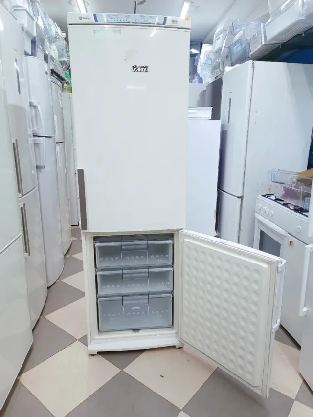 Frigorifero combinato 'BALAY' no frost