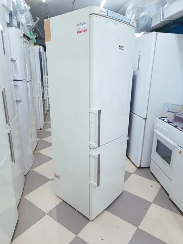 Frigorifero combinato 'BALAY' no frost