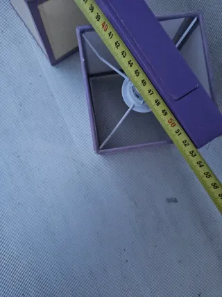 Lámpara infantil juvenil morada y lila