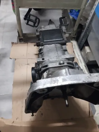 Caja de cambios y motor