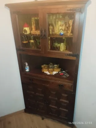 Mueble esquinero madera rústico casetones