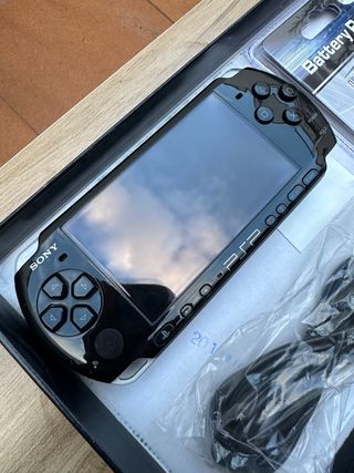 PSP 3000 128gb + batería