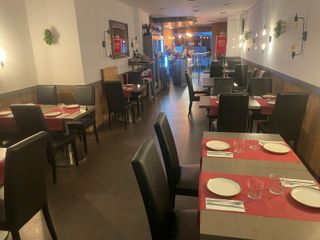 Traspaso Bar/Restaurante Zona Calvet TERRAZA 6