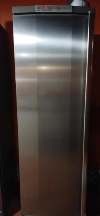 Frigorífico Vertical AEG-ELECTROLUX