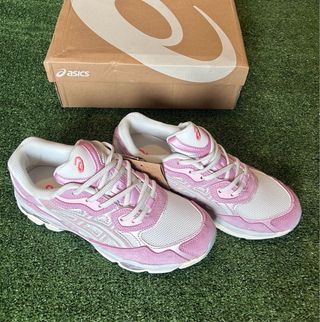 Zapatillas Talla 42 Rosa y Blanco