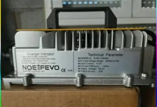 Cargador Batería NOEF EVO Lifepo4