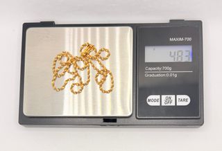 Cadena Singapur de oro de 18k, 4.83 g, 41.5 cm.
