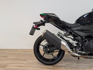 KAWASAKI Z400 2023