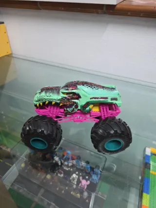 Monster Truck Hot Wheels Zombie Wrex
