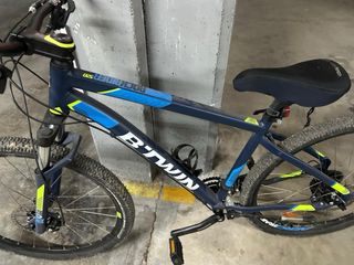 Bicicleta B'TWIN Azul y Amarilla