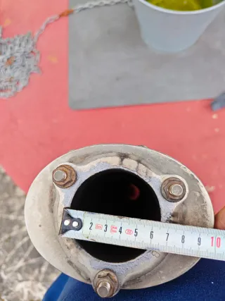 Escape LeoVince SBK Carbono