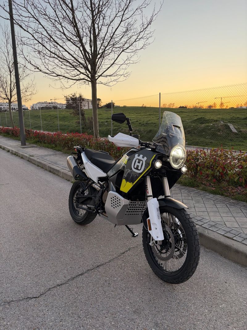 Husqvarna Norden 901 Expedition 2025