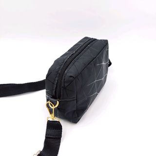 Bolso Pequeño Polipiel Negro Geométrico