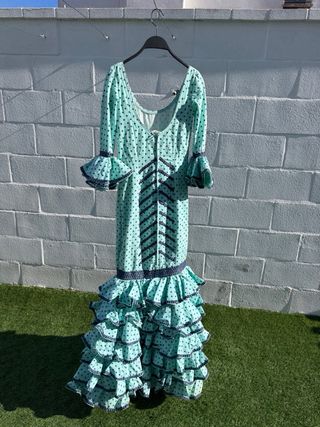 Traje de flamenca con lunares