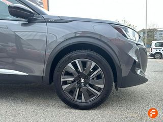 Peugeot 2008 GT Puretech 130 S&S EAT8