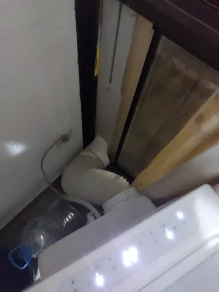 Aire Acondicionado Portátil VALBERG Blanco