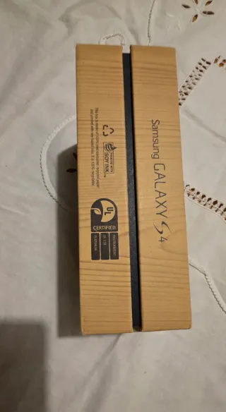 Vintage Scatola e Cover Samsung Galaxy S4 Nuova