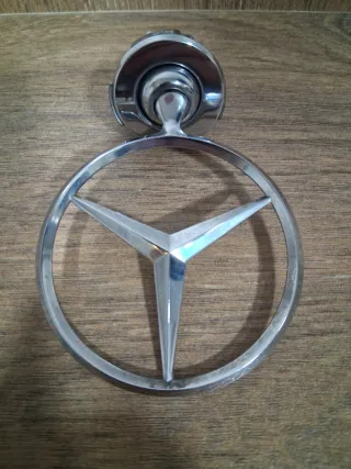 Estrella Mercedes 190 W201 Cromada