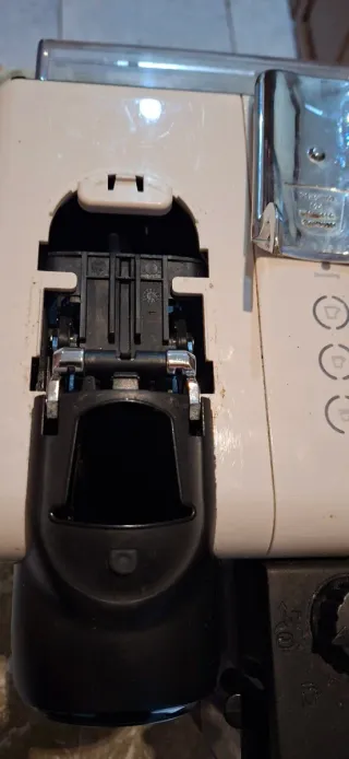 Cafetera Nespresso DeLonghi