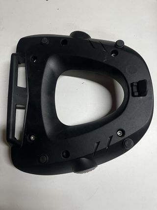 Soporte y Baúl GIVI Rivera 46L Suzuki GSX S1000GT