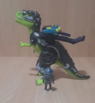 Playmobil T-Rex con figura