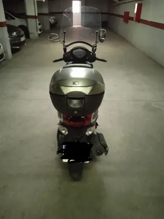 Kymco Miler 125cc Scooter Automática Plateada