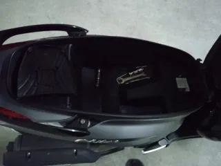 Kymco Miler 125cc Scooter Automática Plateada