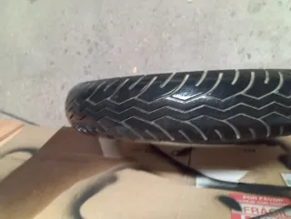 Neumático delantero supermotard moto 120/90-18 M/C