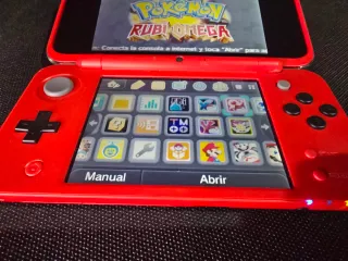 Nintendo 2ds xl pokeball
