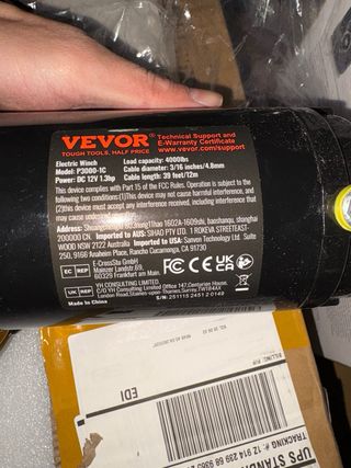 Cabrestante eléctrico VEVOR 4000LB