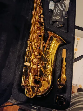 Saxofón Alto Grassi